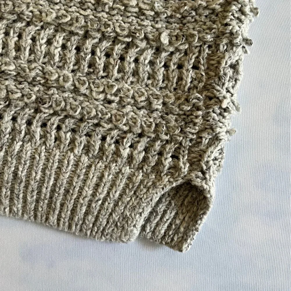 Abercrombie & Fitch Grey Knit Open Stitch Cropped Crewneck Sweater